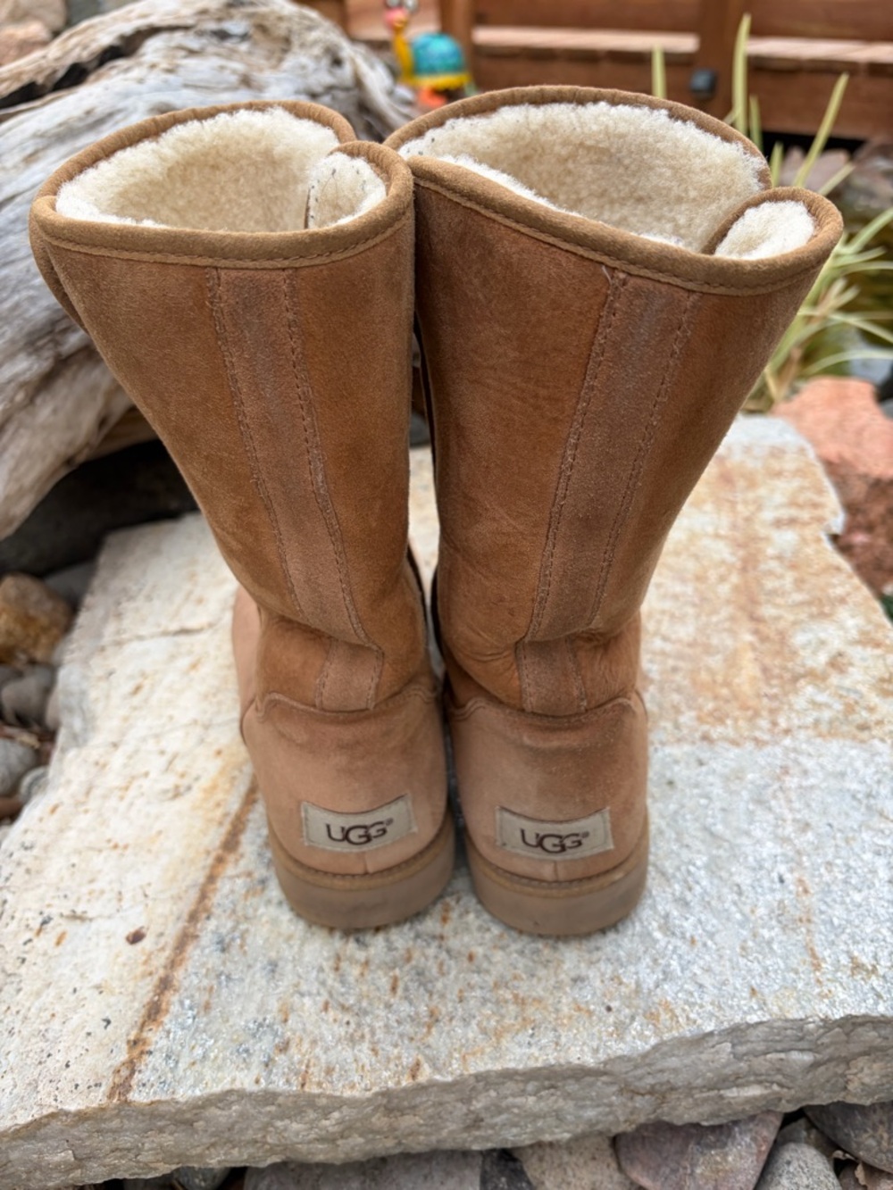 UGG Classic Tall Boots Womens 9.5 Chestnut Sheepskin Suede Winter - Picture 3 of 9